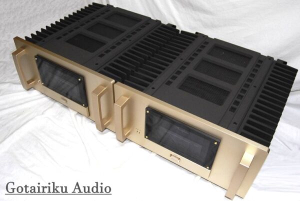 【希少・極上品・メンテナンス済】 Accuphase M-2000 モノラル パワーアンプ アキュフェーズ