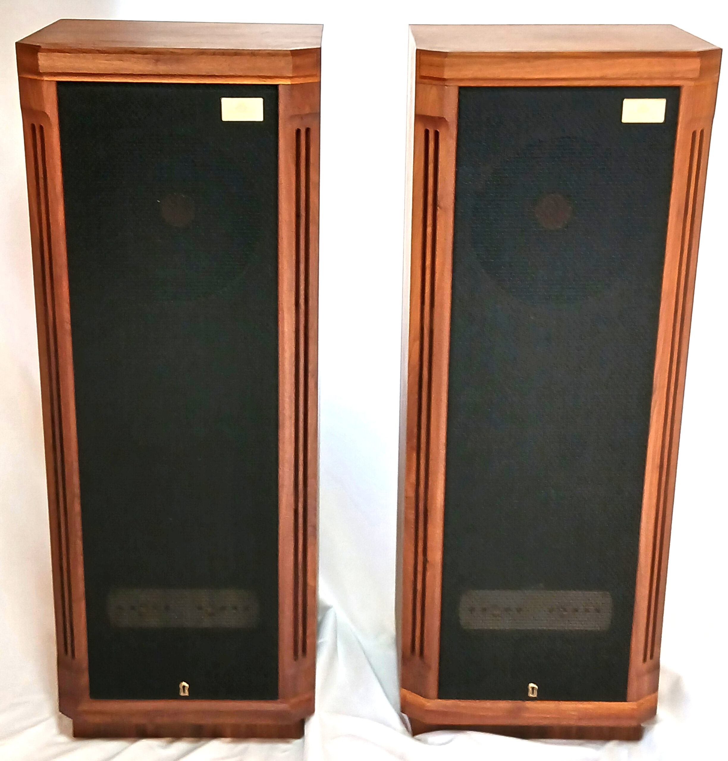 【極上品/新品同様】TANNOY Kensington GR タンノイ 定価297万円 付属品完備 - 画像 (2)