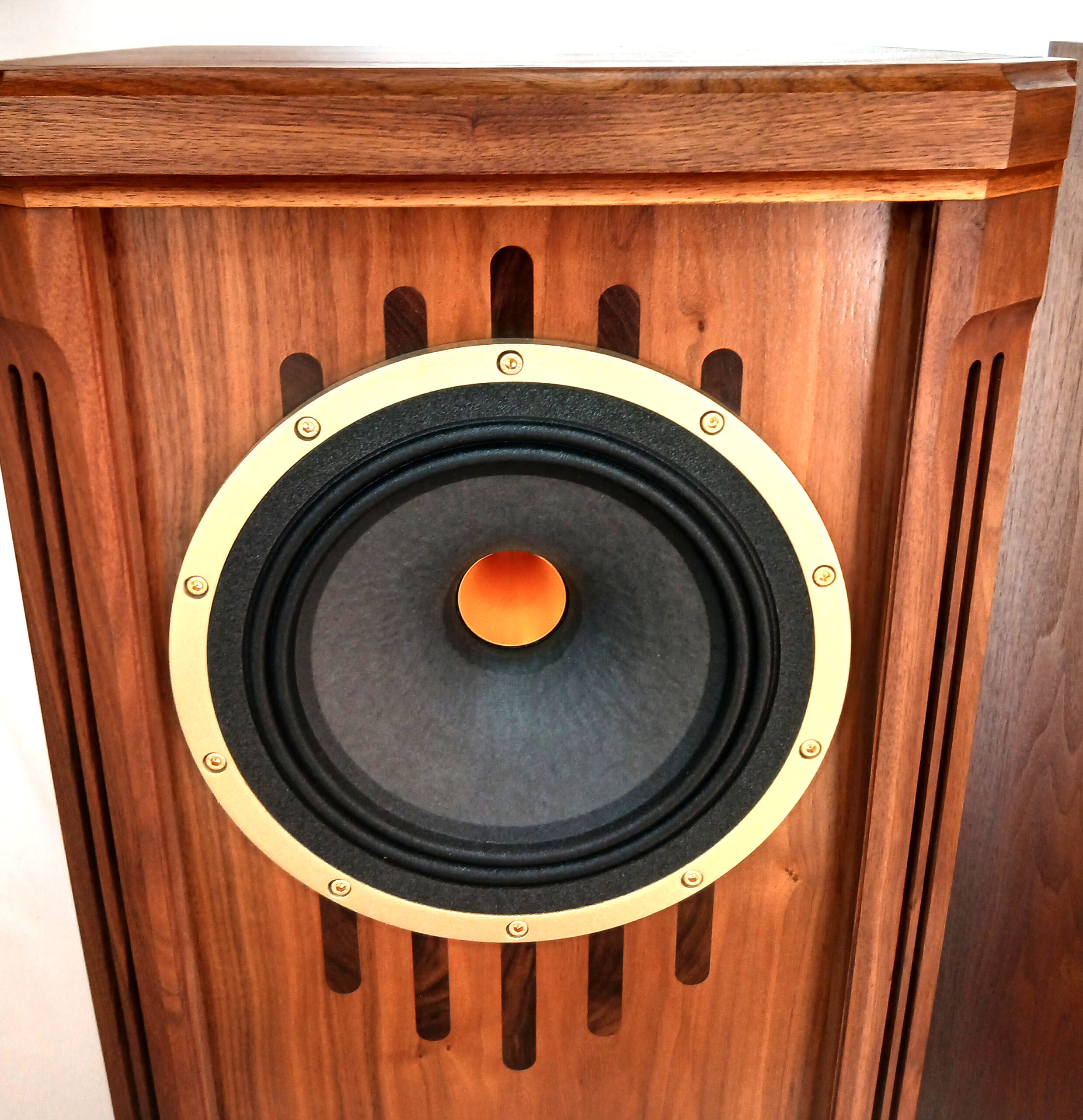 【極上品/新品同様】TANNOY Kensington GR タンノイ 定価297万円 付属品完備 - 画像 (4)