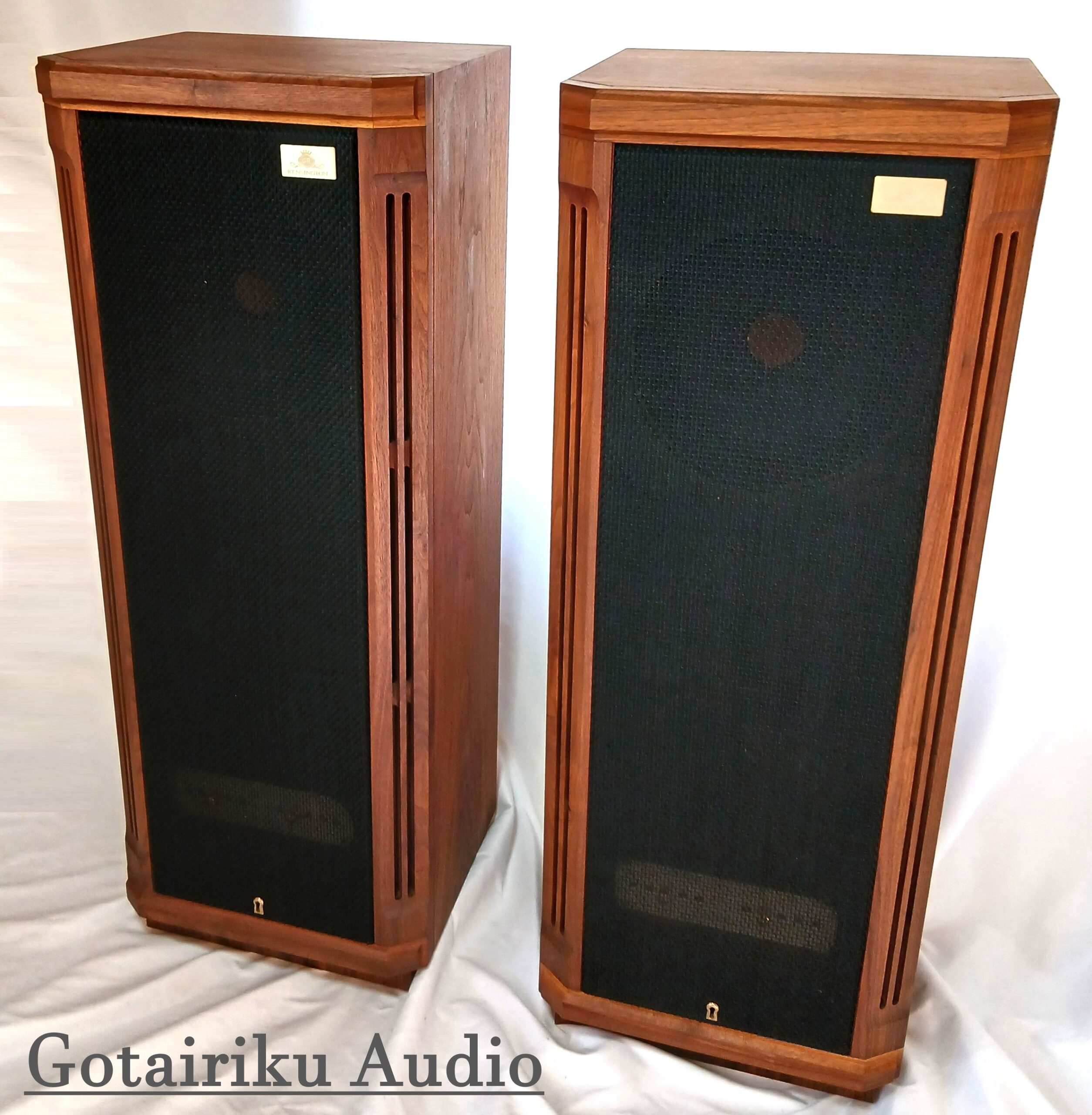 【極上品/新品同様】TANNOY Kensington GR タンノイ 定価297万円 付属品完備